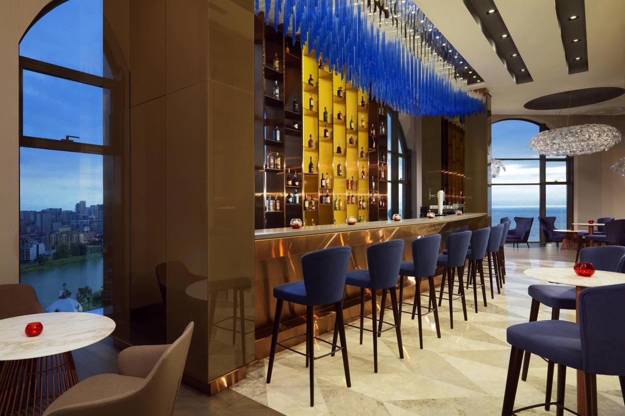 Sheraton 5* Батумі